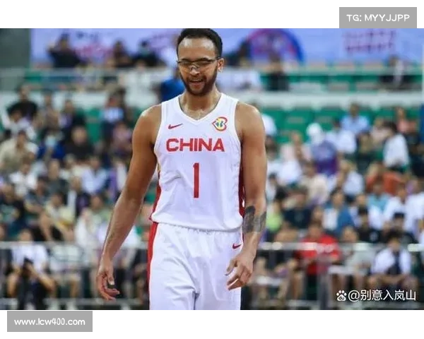 中国男篮归化球员李凯尔确认参加亚洲杯预选赛为中国队争夺晋级机会 中国男篮归化球员李凯尔确认参加亚洲杯预选赛为中国队争夺晋级机会